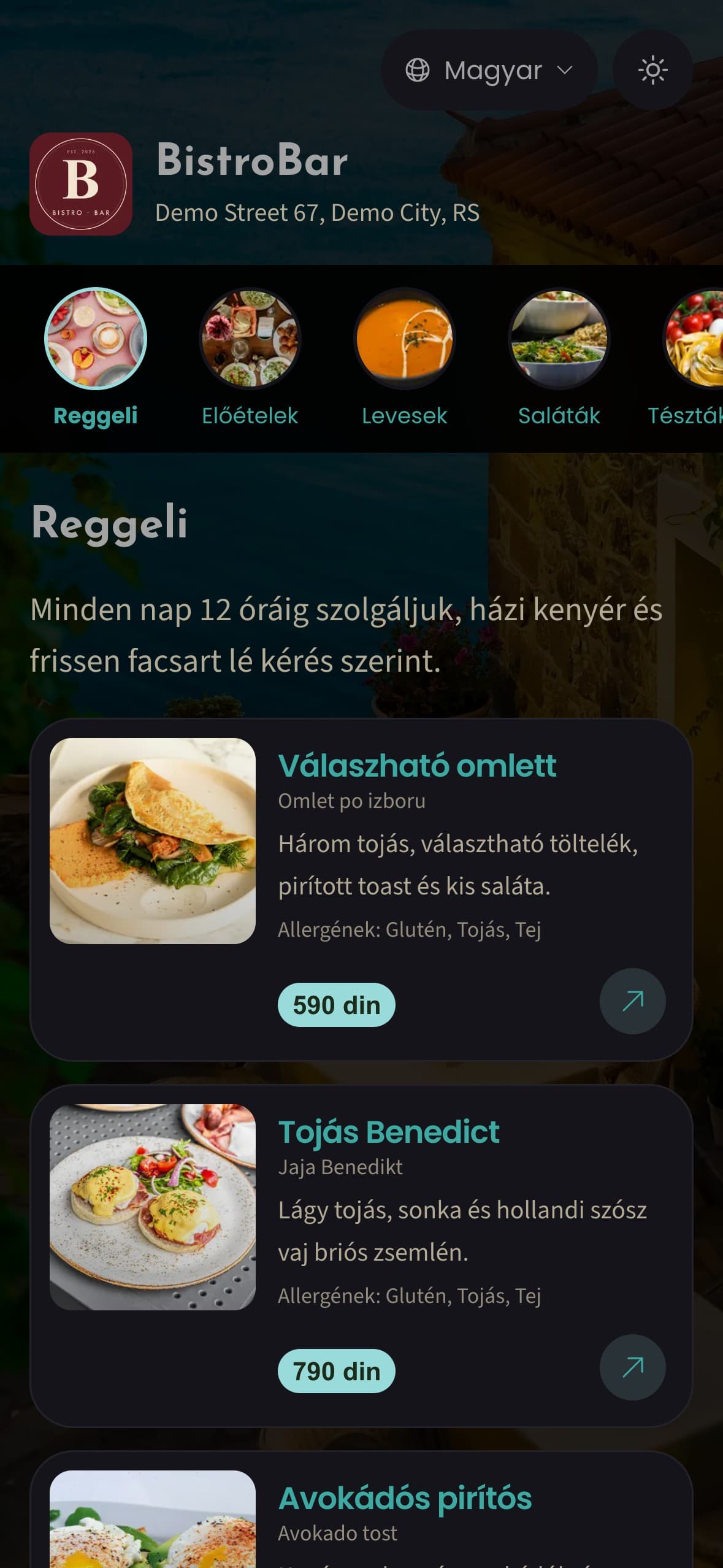 A BistroBar bemutató vendéglátóhely digitális étlapja telefonon: a Reggeli kategória fotókkal, árakkal és allergénekkel